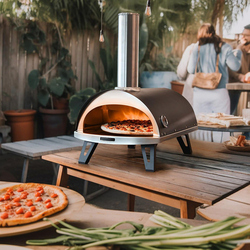 Horno Aura Para Pizza Portátil A Pellets Con Chimenea 1