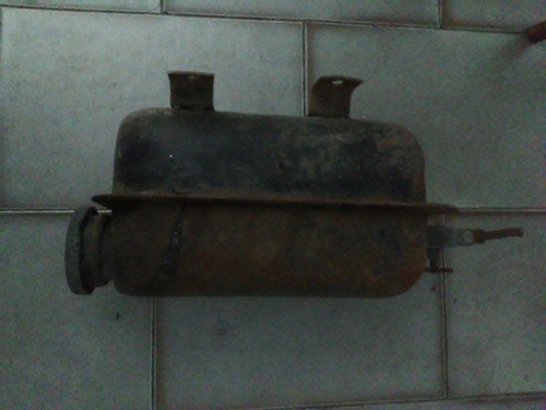 Tanquesito Antiguo Reserva De Combustible Usado De30x18x17cm 1