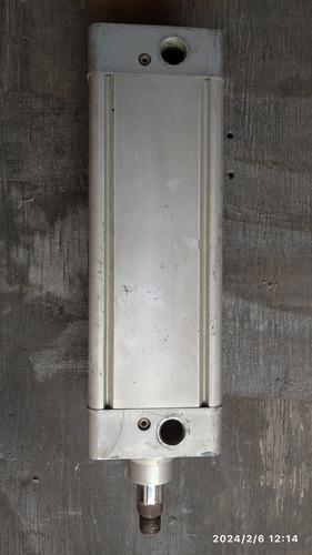 Cilindro Neumático Doble Efecto  De 63 Mm  120 Mm De Carrera 0
