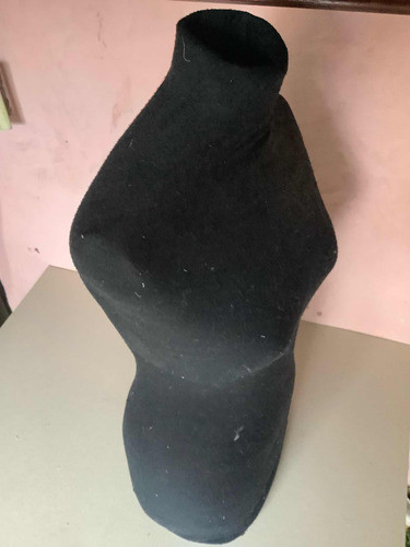Busto Femenino. 1