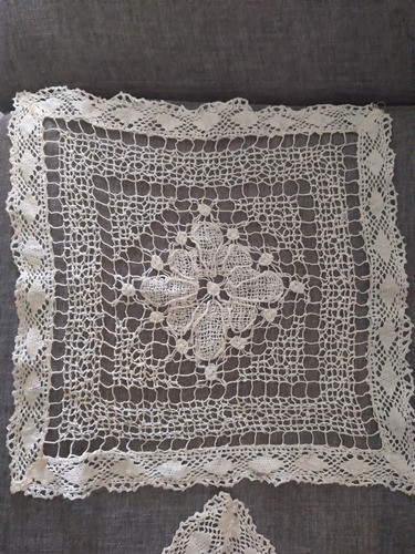 Toalhinha Renda Filé 40 Cm Por 40 Cm 1