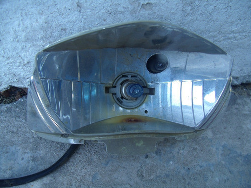 Vendo Faro Delantero De Yumbo Max 110 0