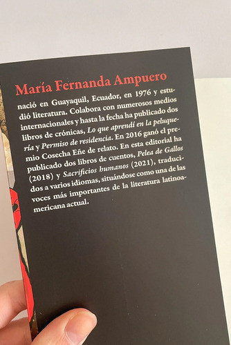 Visceral - María Fernanda Ampuero 1