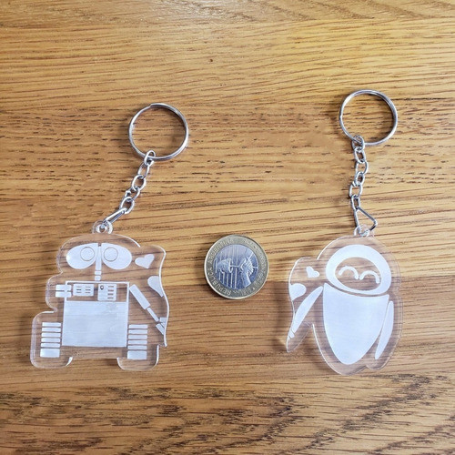 Llaveros De Pareja Wall-e Eva Y Wally Acrílico 1