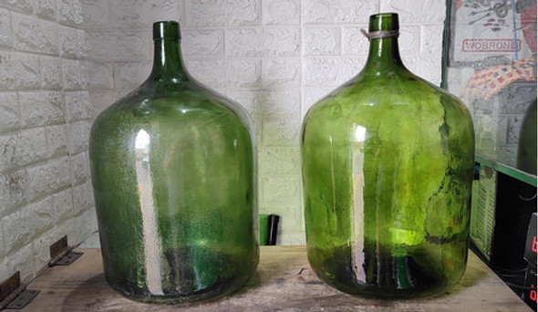 Antiguo Botellones 20 Litros Sanos 1