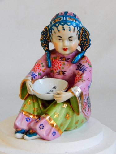 Porcelana Estilo Oriental Marca  Pm  Argentina 1
