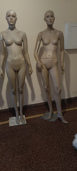 Maniquie Mujer 1