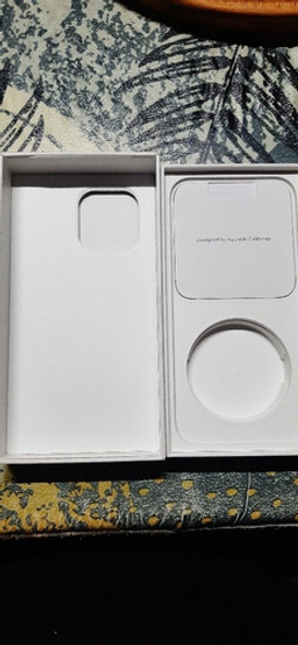 Caja Vacia De Celular  Ipone 14 Pro Max, 256gb..solo La Caja 1