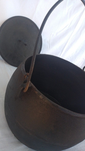 Olla De Hierro Fundido Antigua 10 Litros No Envío. 1