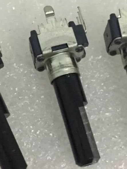 Potenciómetro B10k  10k Berhinger Yamaha Mackie Gcm 1