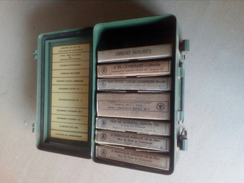 Antiguo Botiquin Metal Militar Primeros Axilios De Coleccion 1