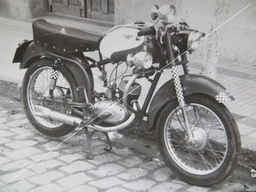 2 Fotografias Blanco Y Negro Moto 1
