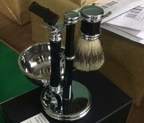 Kit Barba Vintage Retrô Barbearia Metal Pincel Banheiro Tig 1