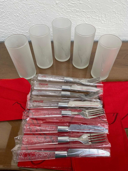 Vaso, Cubiertos, Servilleta Y Mantel Individual De Coca Cola 0