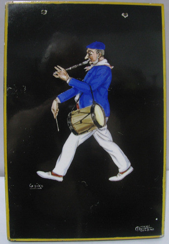 Placa Mayolica Antigua Vasca C/ Figura Musico 0