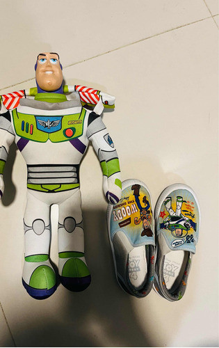 Toy Story Muñeco Buzz Lightyear Cabeza Dura Y Alpargatas 0