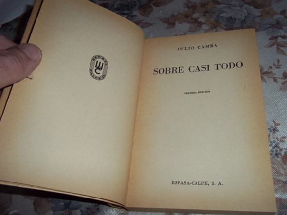 Sobre Casi Todo - Julio Camba - Nro. 654 1