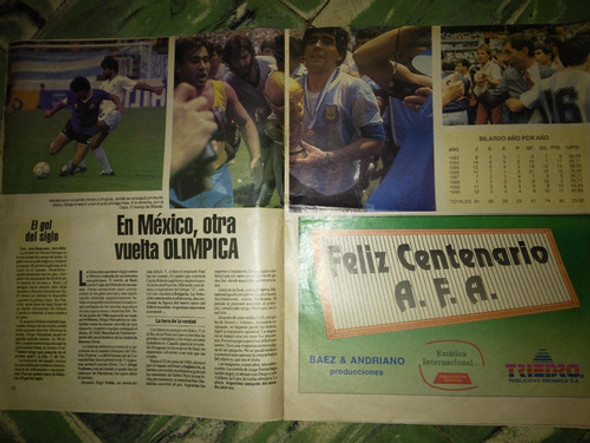 Revista Clarin - 100 Años Del Futbol Argentino 1993 Maradona 1 Revista Clarin - 100 Años Del Futbol Argentino 1993 Maradona 1