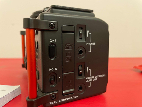 Grabador De Audio Digital Profesional Tascam Dr-60dmkii 1