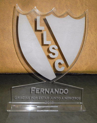 Trofeos, Medallas,reconocimientos, Souvenir De Acrilico 1