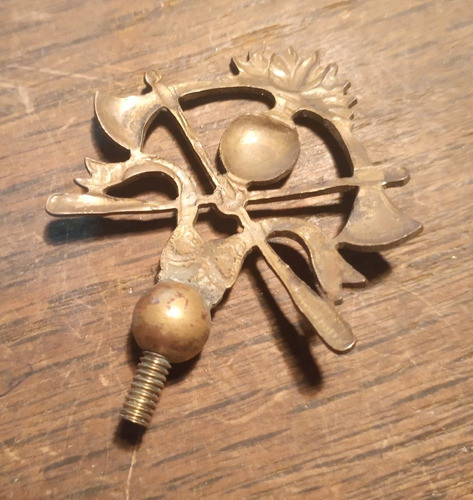 Escudo Bomberos Voluntarios En Bronce Con Rosca - 4,4cm Alto 1