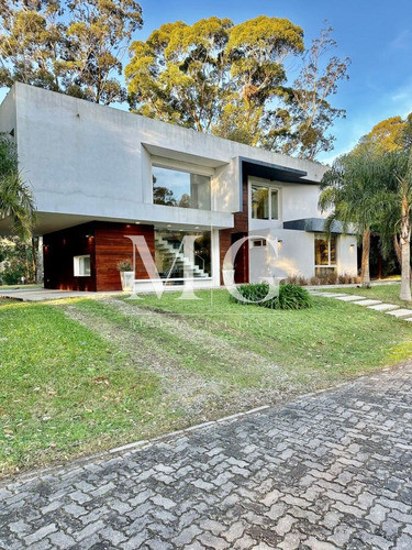 Alquiler Anual Casa En Barrio Privado Design Village 3 Dormitorios 0