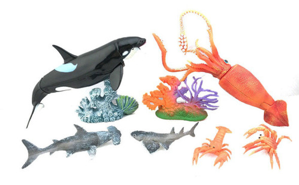 Animales del océano orca y calamar gigante 1