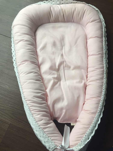 Nido Rosado Con Puntilla Hermoso!! 0