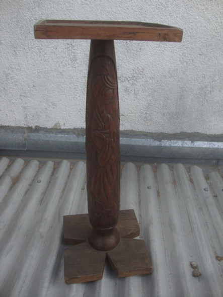 T-antigua Mesita De Madera Motivo Chinesco 24 X 24 X 62,5 Al 0