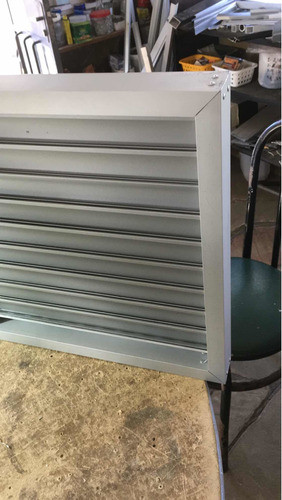 Rejilla De Apertura Por Presión Para Extractor 1