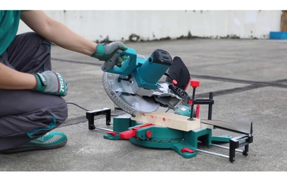 Sierra Ingletadora 1800w 4500rpm 10pulgadas Total - Tvirtual 1 Sierra Ingletadora 1800w 4500rpm 10pulgadas Total - Tvirtual 1