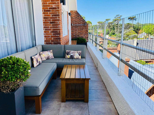 Penthouse Sobre Rambla Mansa Recién Reciclado 1