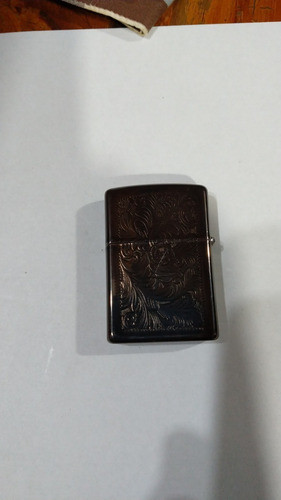 Encendedor Zippo , Cromado Oscuro, Tallado Iniciales Vhb 0