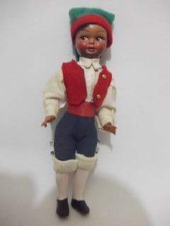 B. Antigo - Boneca Portuguesa Em Plástico Duro Anos 60 0