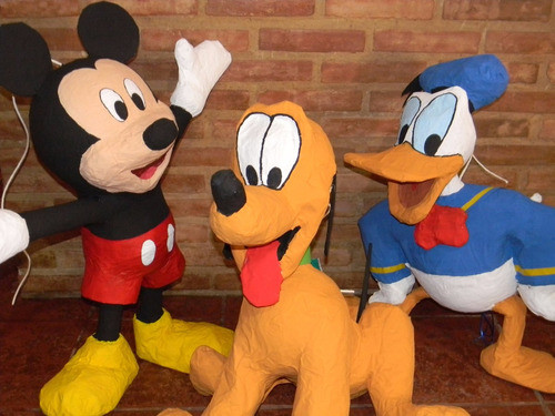 Piñatas De Mickey, Minnie, Pluto, Donald.  Disney 1