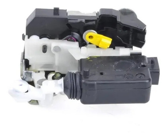 Cerradura Puerta Trasera Izquierda Renault Sandero 0