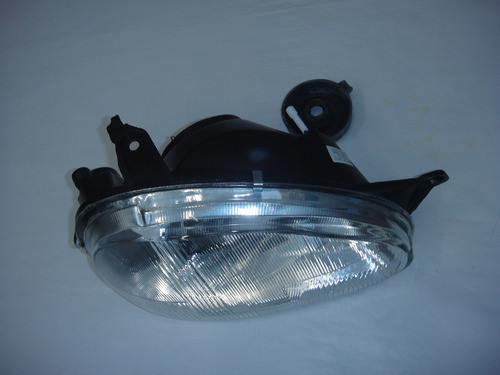 Faro Semi Optico Derecho Chevrolet Corsa 1994/2000 0