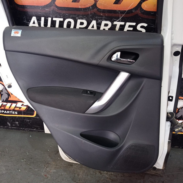 Tapizado Puerta Trasera Izquierda Citroen C3 Linea Nueva 0 Tapizado Puerta Trasera Izquierda Citroen C3 Linea Nueva 0