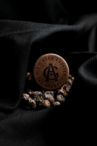 Aura Gin Premium London Dry Gin Tonic Tragos X2u - Kaia 1