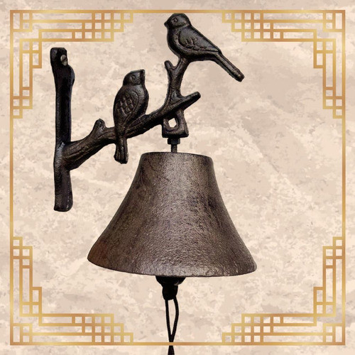 Campana Llamador Con Pájaros Y Ménsula En Hierro Fundido. 1