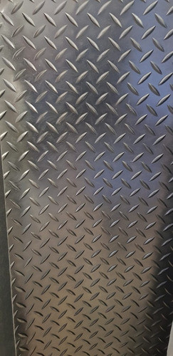Piso Goma Rayado Simil Chapa Antideslizante 3mm Ancho 1mt M2 1