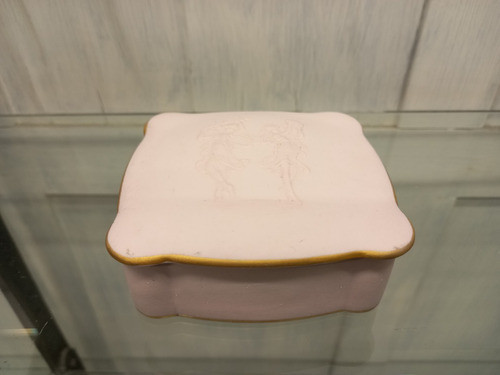 Manyantiques - Cofre Porcelana Limoges Camille Tharaud 0