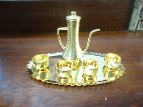 Mini Miniatura De Garrafa Xicaras E Bandeja Dourada Um Luxo! 0