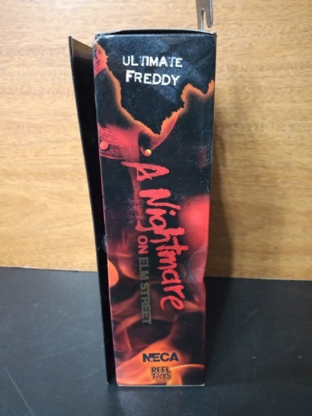 A Nightmare On Elm Street Freddy Krueger Ultimate - Neca 1