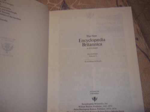 The New Enciclopedia Britannica Macropedia - Volumen 2 1