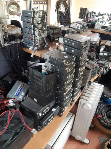 Alquiler Y Venta De Equipos Uhf Base-móvil 1
