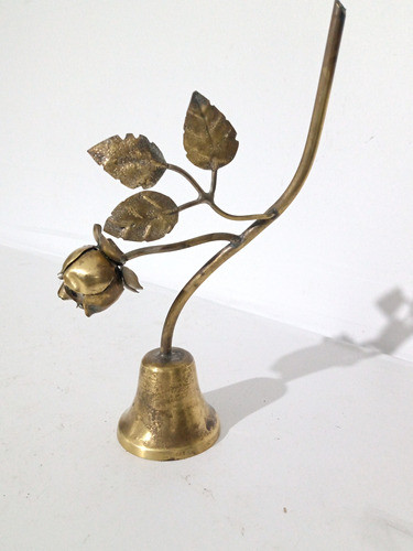 Peça Decorativa Sineta Sino Banho De Bronze Flor De Lótus 0