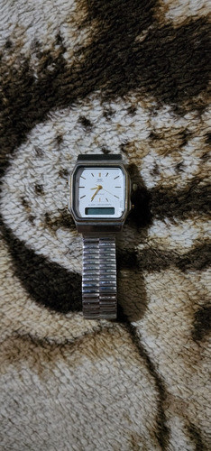 Reloj Q&q Original 0