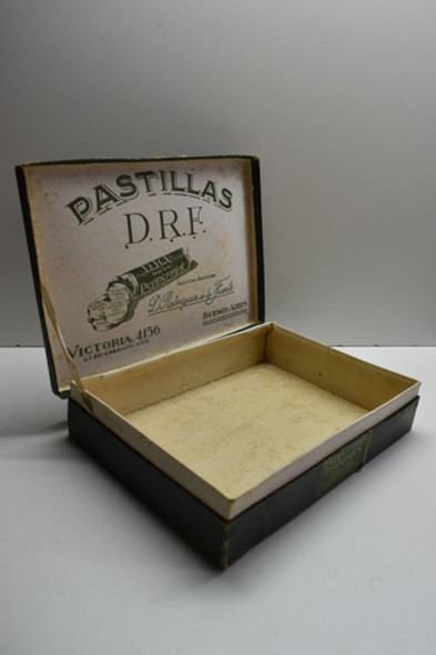 Antigua Caja Pastillas D.r.f. Rodriguez De La Fuente 1946 0
