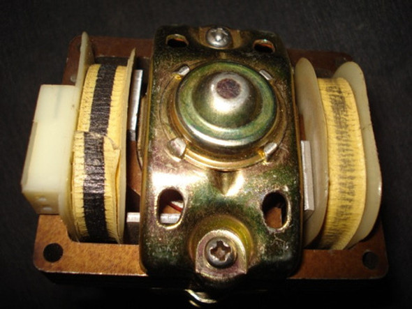 Motor Garrard Made In England De Bandeja Giradisco 1 Motor Garrard Made In England De Bandeja Giradisco 1